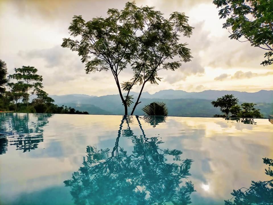 Mabini Sky View Resort 세부 외부 사진