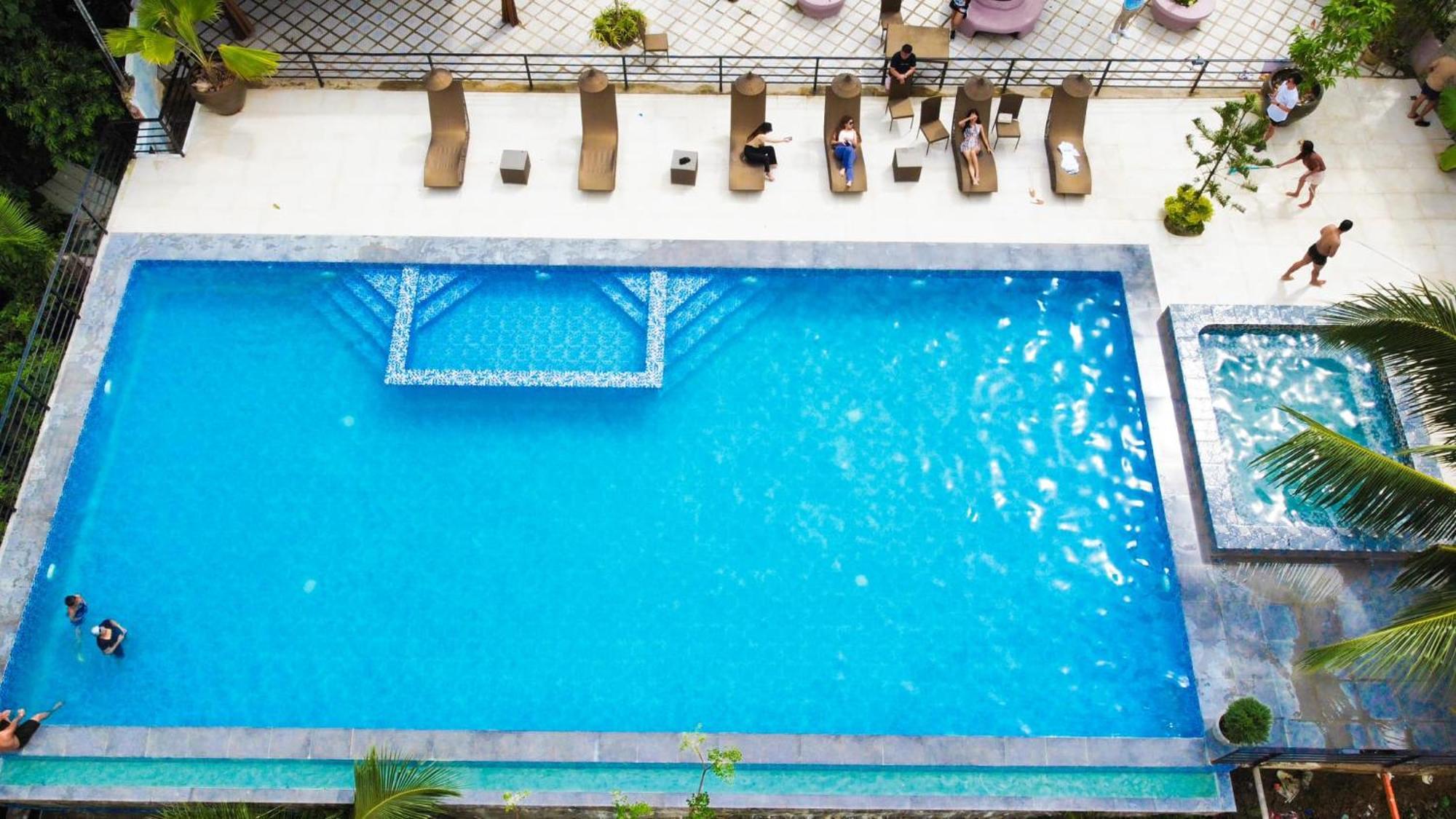 Mabini Sky View Resort 세부 외부 사진